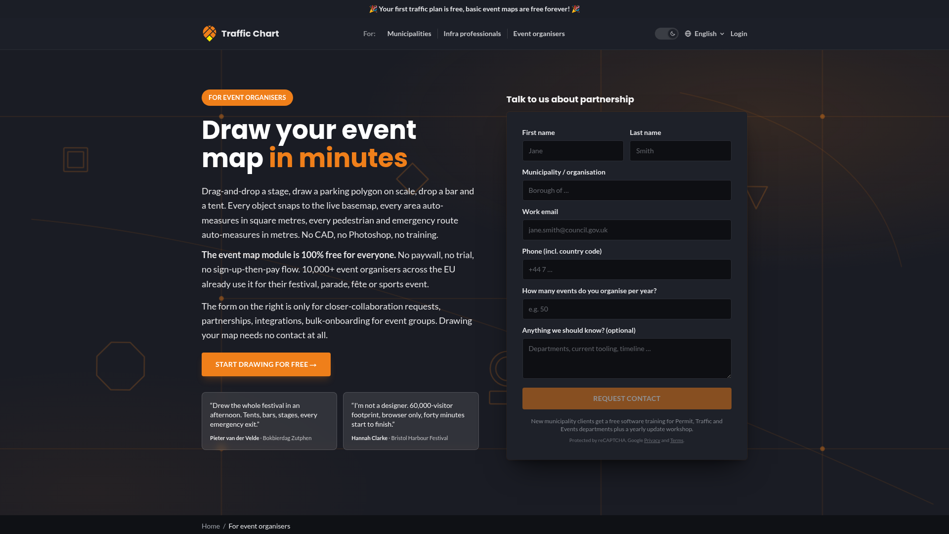 Screenshot van de Traffic Chart event-map editor met een festivalterrein in opbouw, podia, bars en EHBO-iconen op een Nederlandse kaart